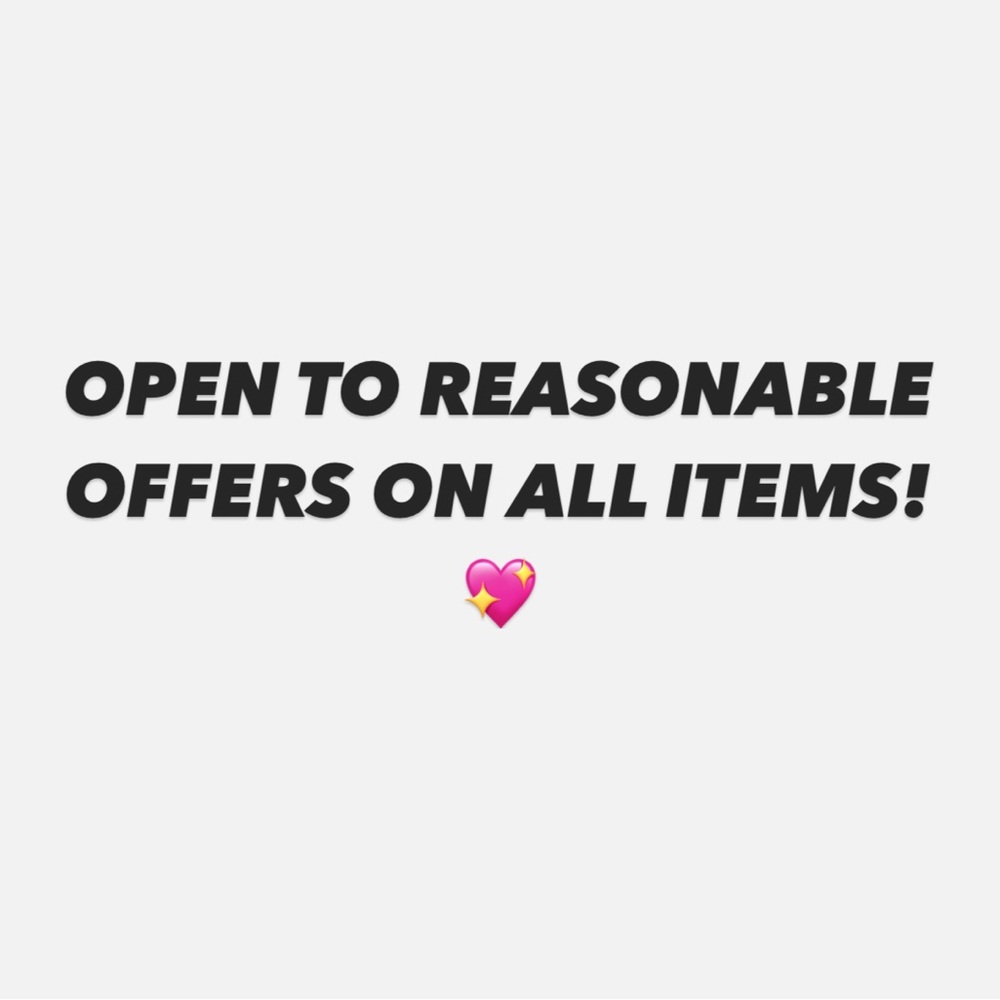 OPEN TO OFFERS! 💖💖💖